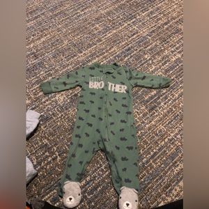Size 3 to 6 month carters sleeper
